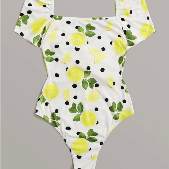 *SOON TO DONATE*
Never Worn Lemon Print Bodysuit - Picture 3 of 8